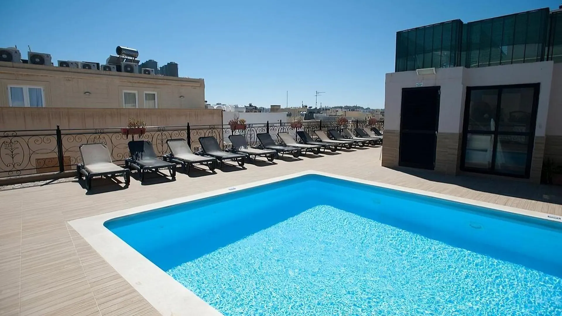 The Windsor Hotel Sliema