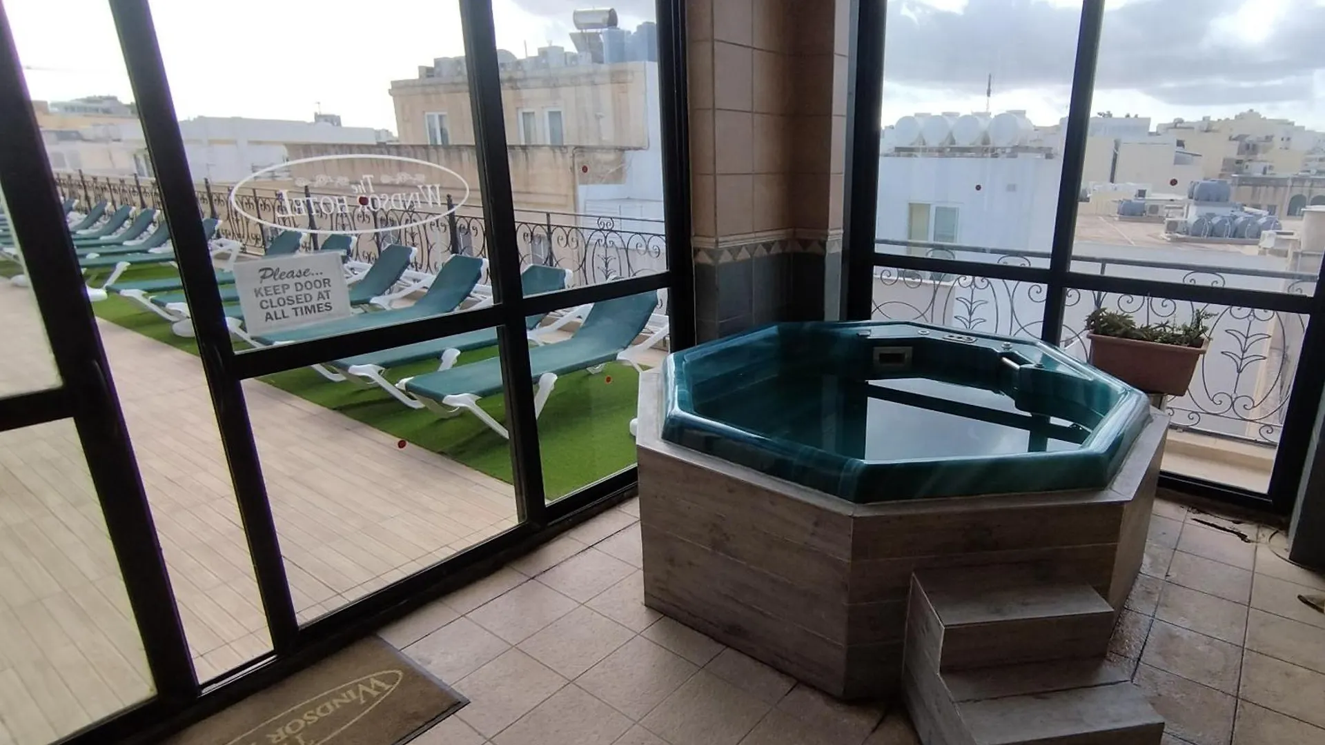 ****  The Windsor Hotel Sliema Malta